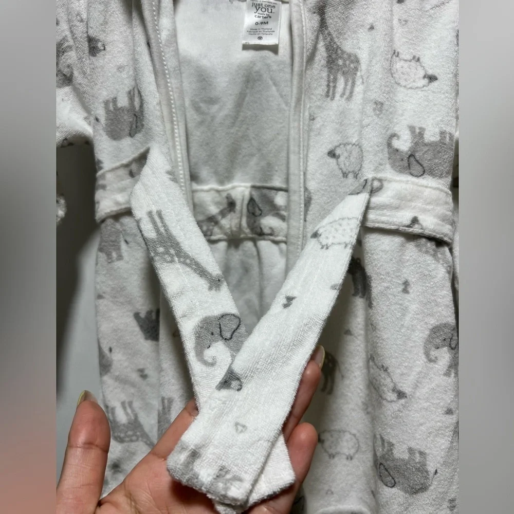 Cárter’s Cotton bathrobe Size 0-9 M